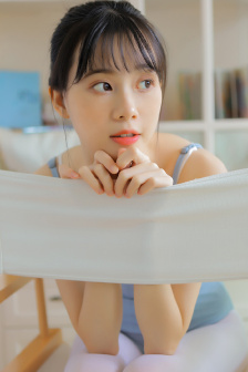 年轻女教师2